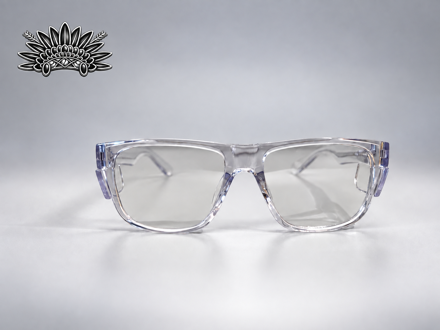 Clear frame · Clear lens